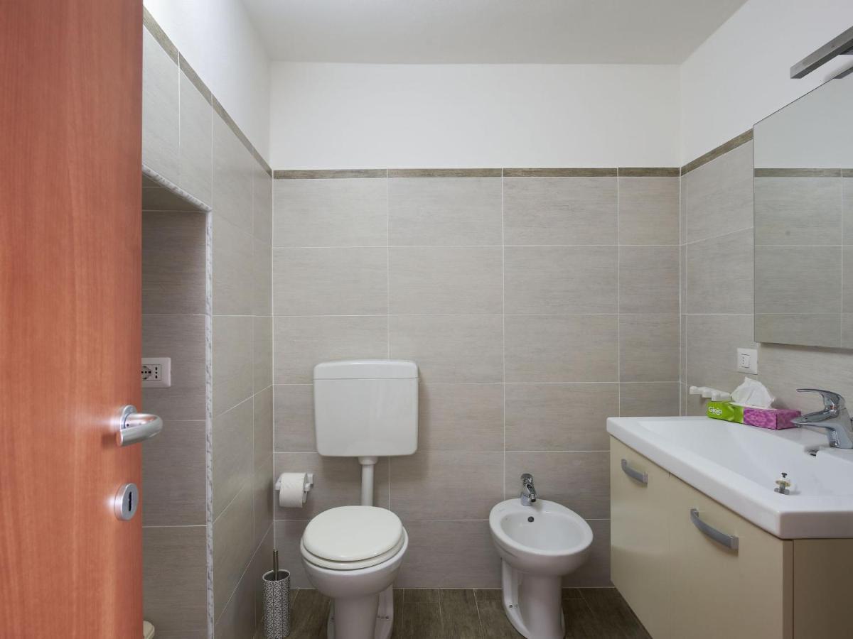Apartment Rustico Maria - Dma390 By Interhome Vercana エクステリア 写真