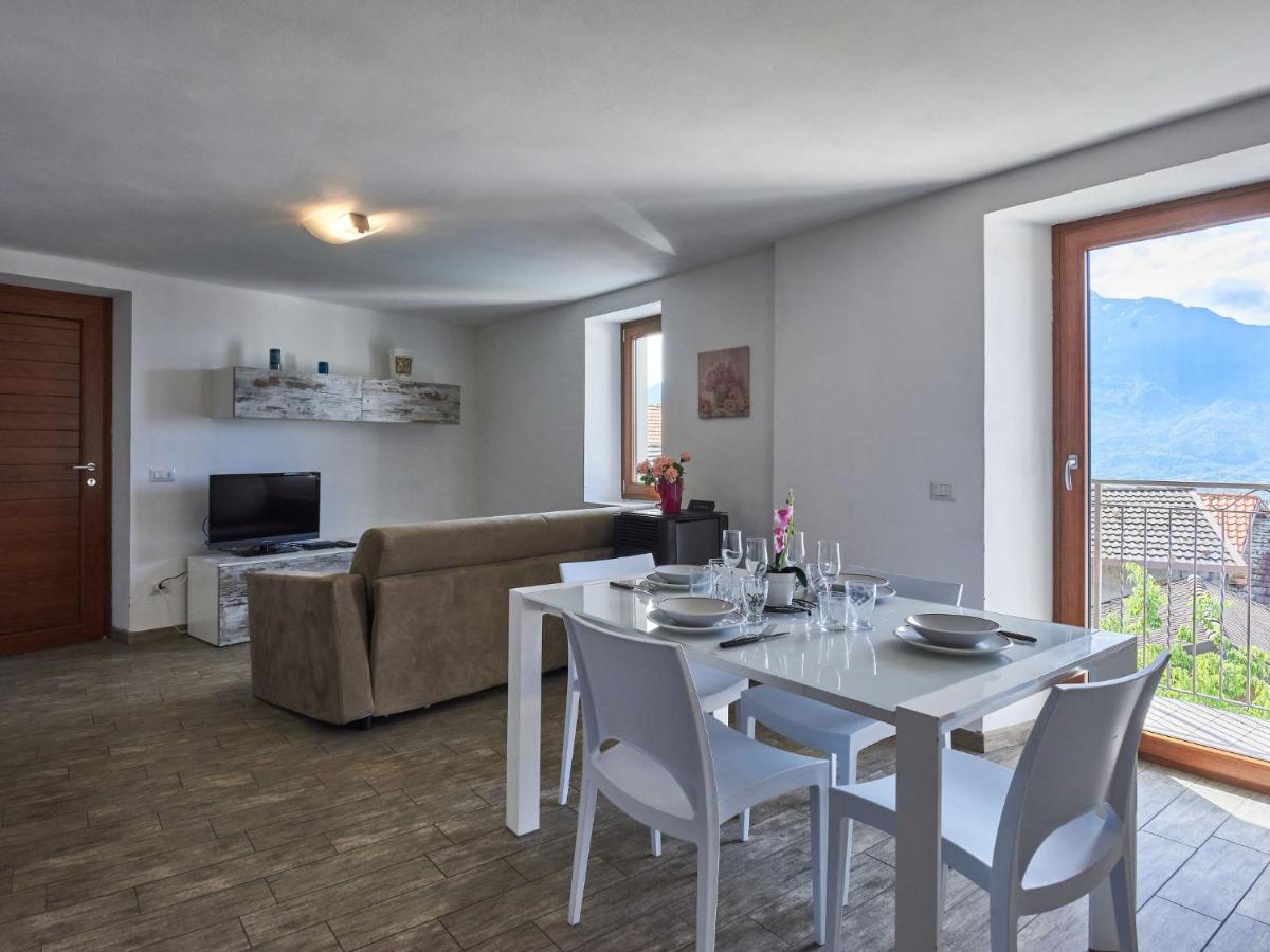 Apartment Rustico Maria - Dma390 By Interhome Vercana エクステリア 写真