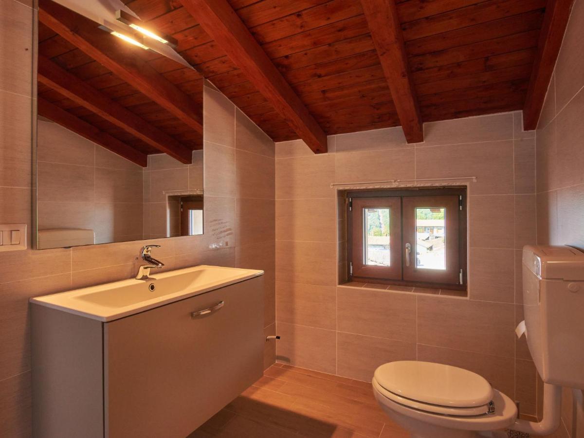 Apartment Rustico Maria - Dma390 By Interhome Vercana エクステリア 写真