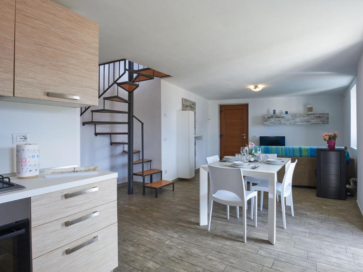 Apartment Rustico Maria - Dma390 By Interhome Vercana エクステリア 写真